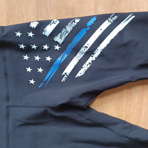 Leggings White Crest tactial suppy Blue line made in the USA size large - Picture 2 of 3